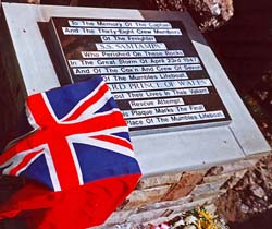 photo_of_lifeboat_memorial_sker_point