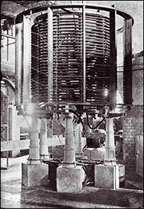 waunfawr_marconi_station_valve_transmitter