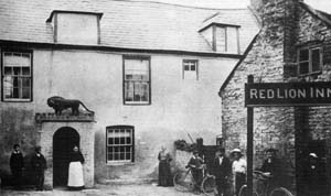 old photo of red lion inn
